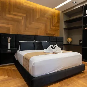 B&z Luxury Couette-café